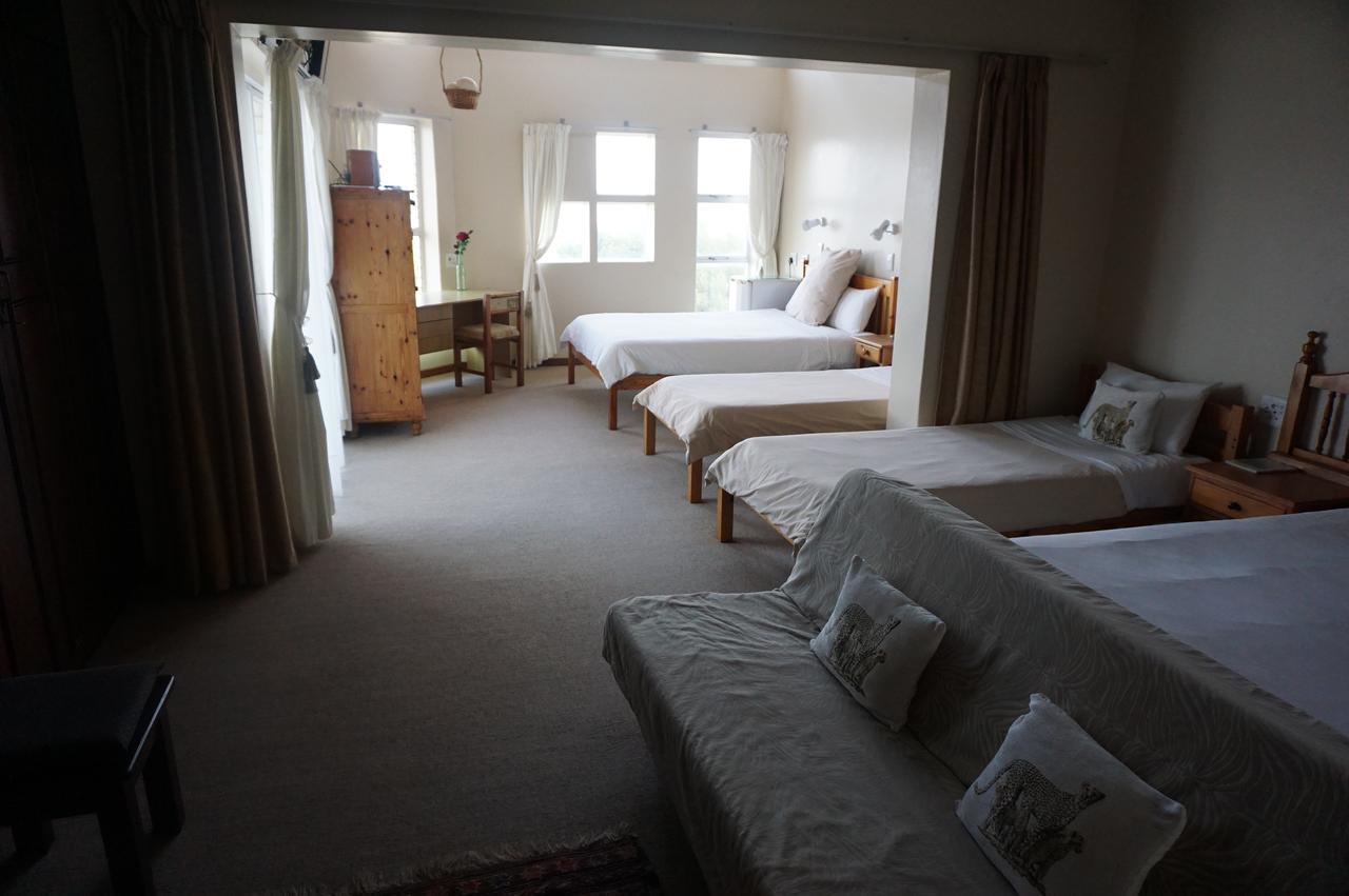 On The Bay Guesthouse Kruisfontein 外观 照片
