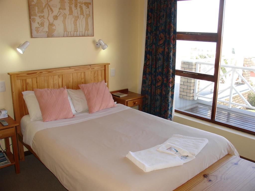 On The Bay Guesthouse Kruisfontein 客房 照片