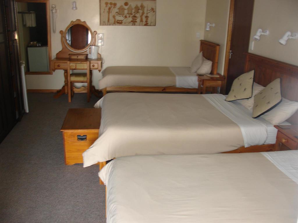 On The Bay Guesthouse Kruisfontein 客房 照片